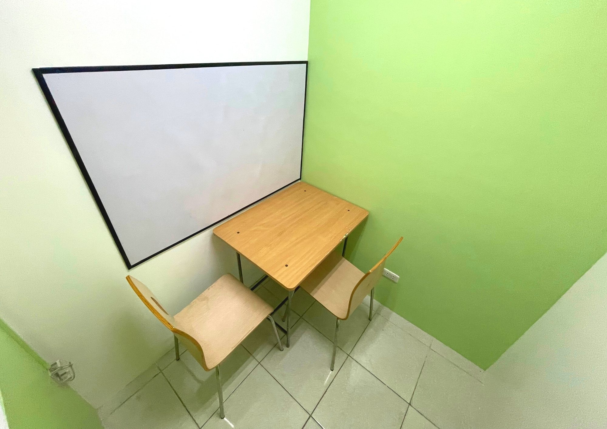 GLC学校のマンツーマンクラスの部屋